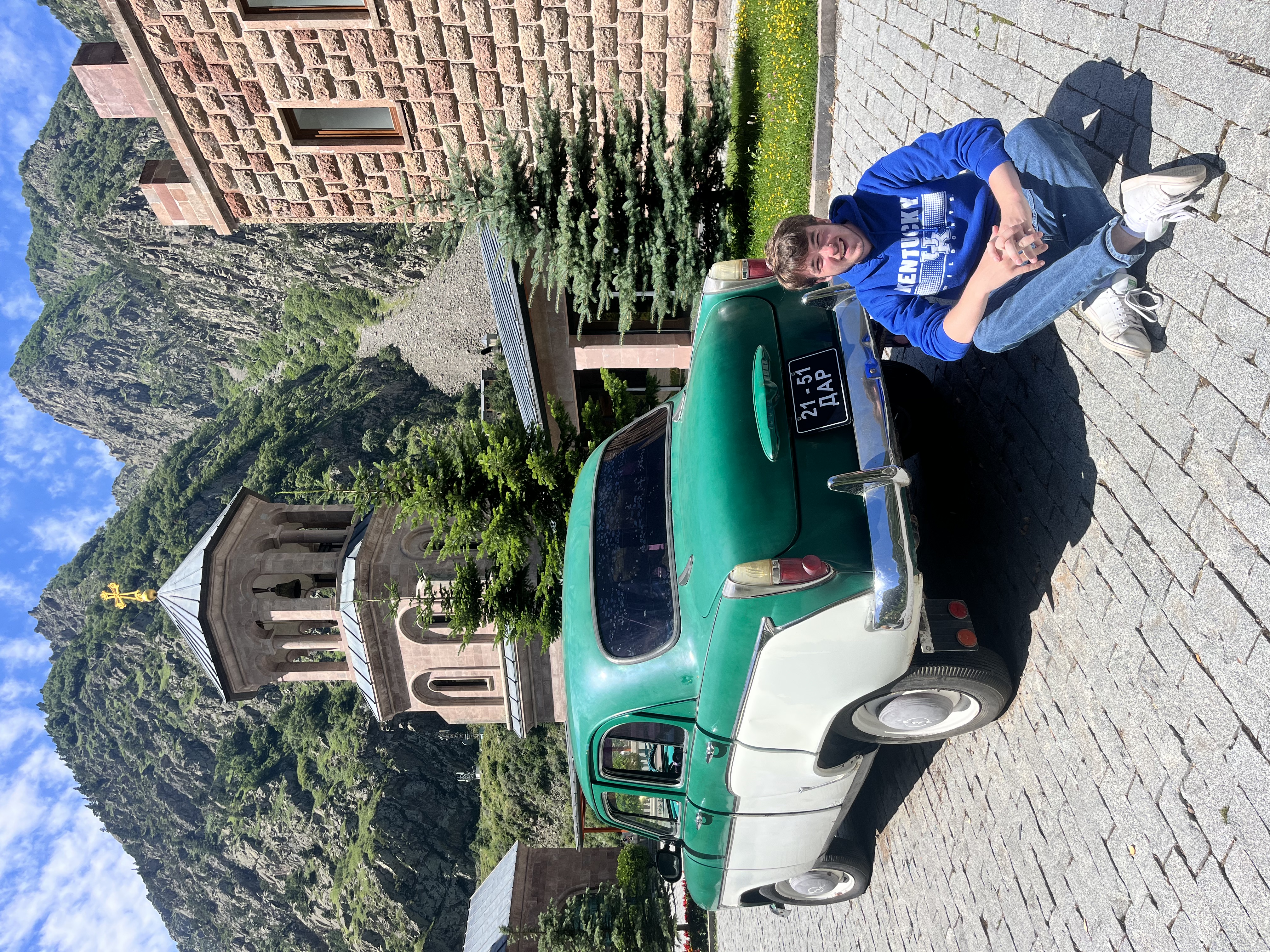 There should be an image here!